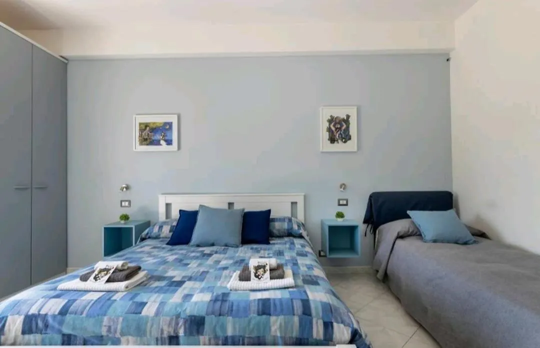 B&B Terra Di Miti アチレアーレ 0*,  イタリア
